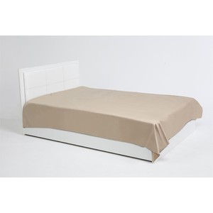 Кровать классика Extreme с кожаным изголовьем, 1600x900